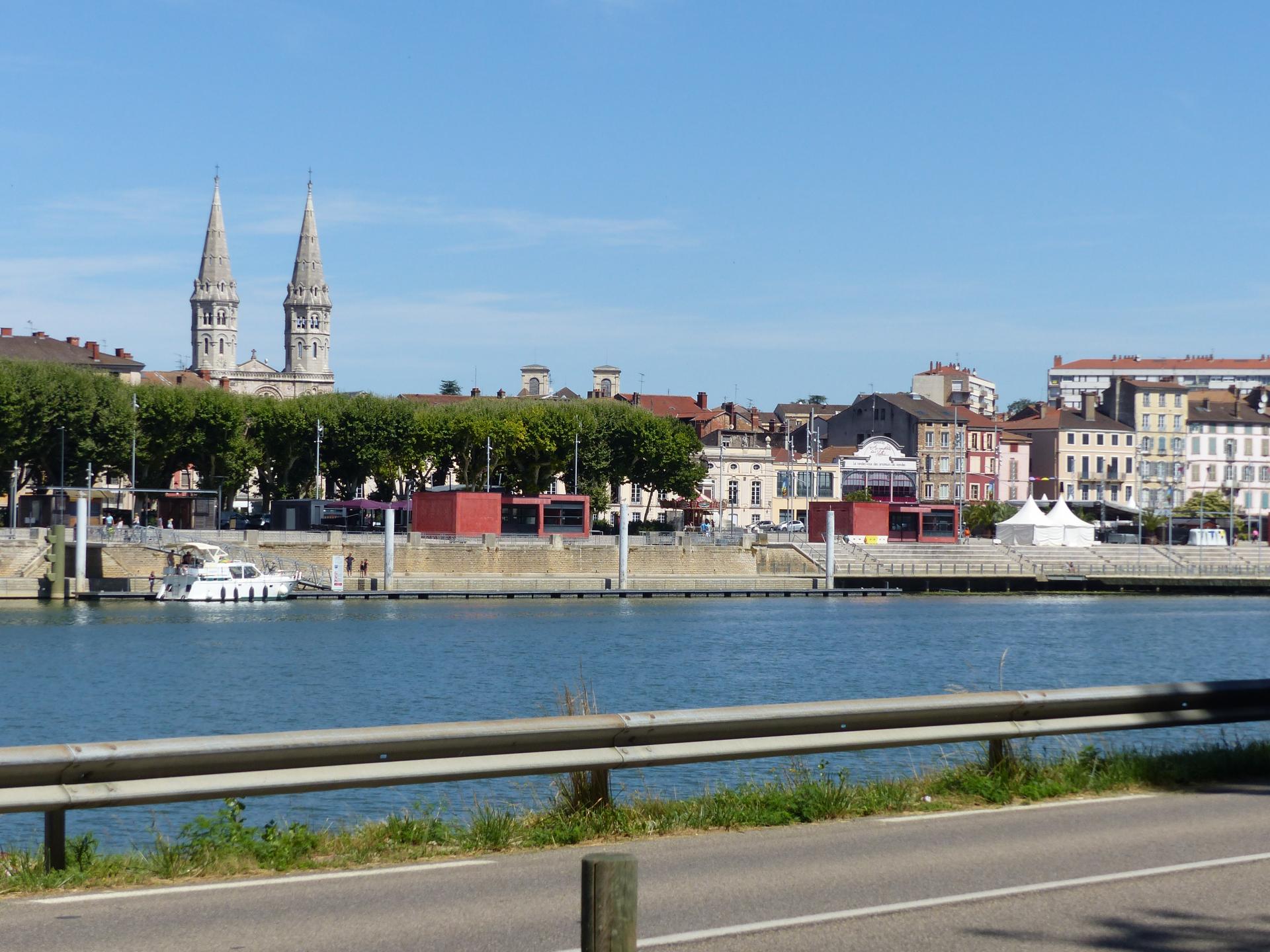 MACON